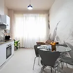 Giulini 5 *