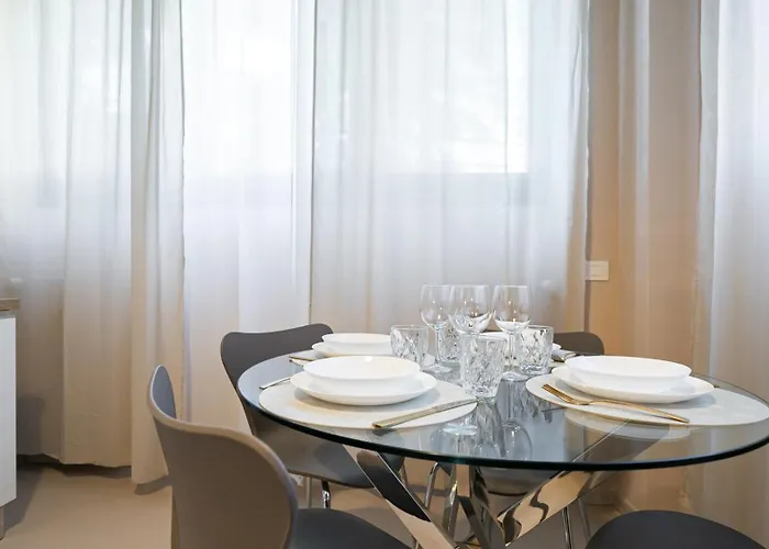 Giulini 5 - B Διαμέρισμα